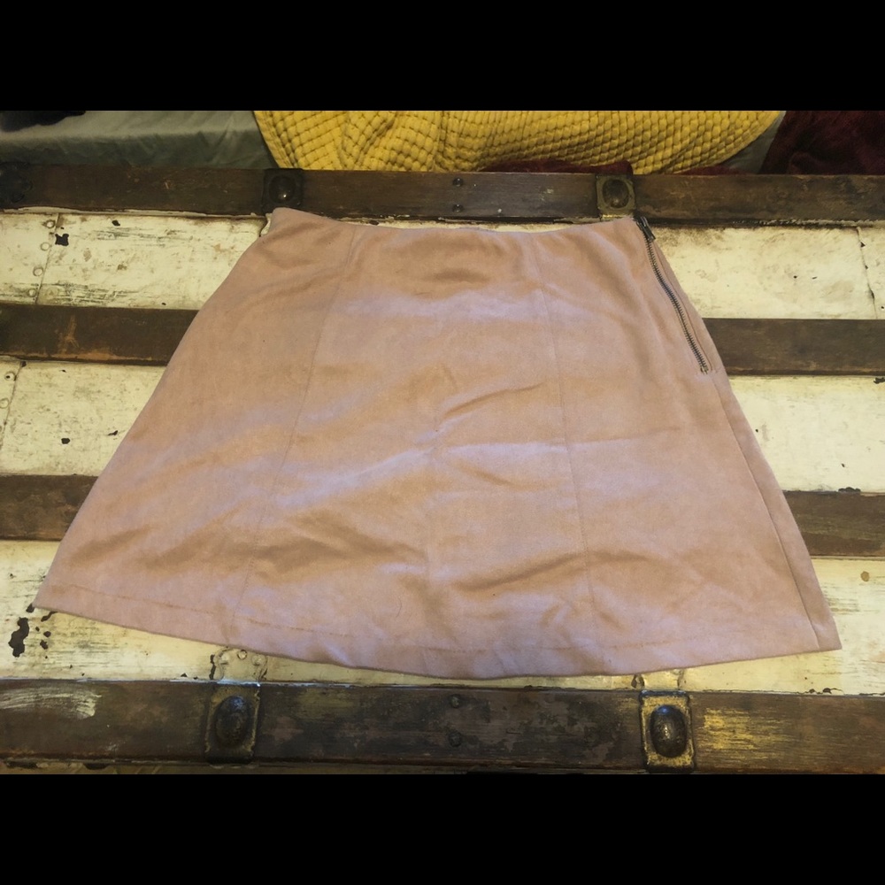 Pink velvet skirt